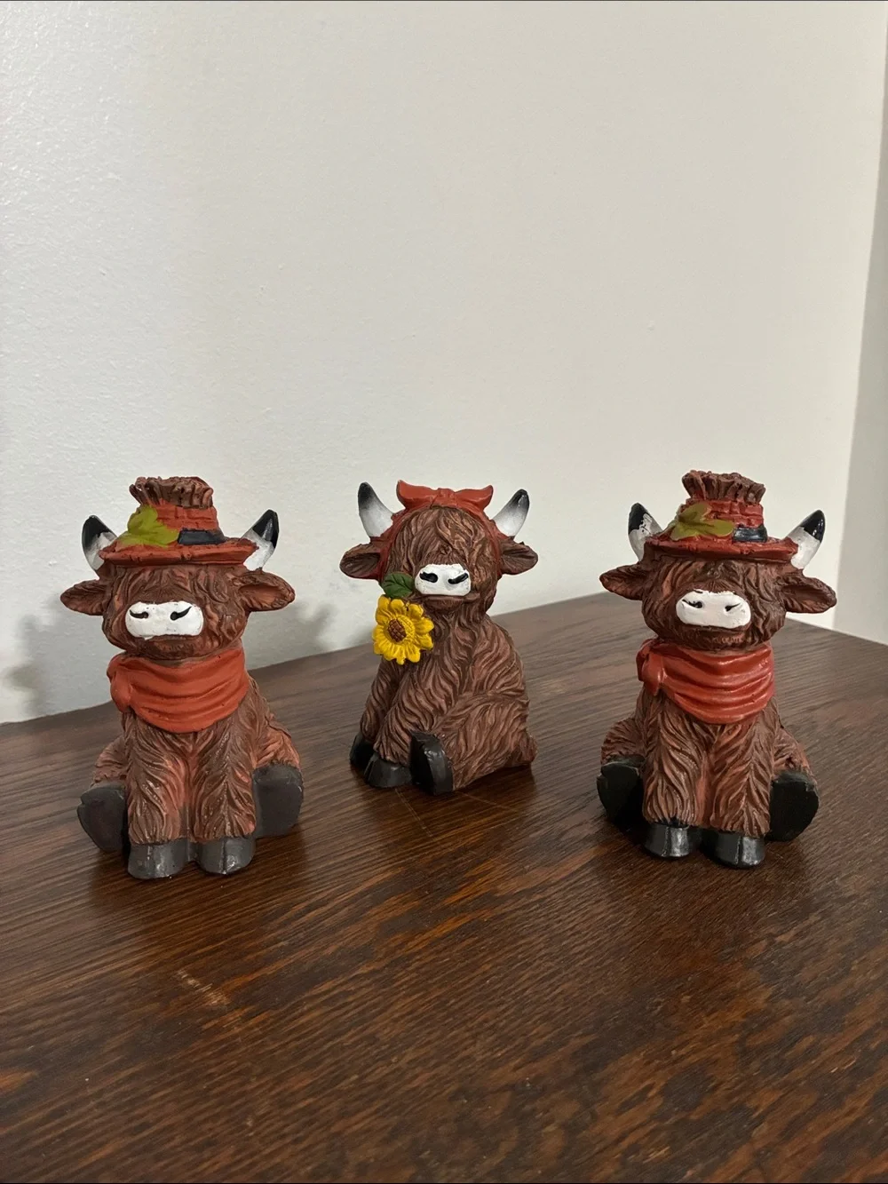 NWT- Set of 3- Fall Harvest- The rHighland Cow Figurines